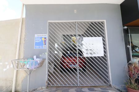 Casa para alugar com 49m², 1 quarto e 1 vagaFachada