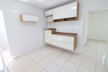 Cozinha de casa para alugar com 1 quarto, 49m² em Vila Osasco, Osasco