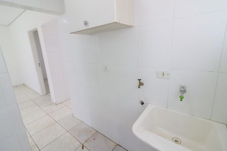 Casa para alugar com 49m², 1 quarto e 1 vagaÁrea de Serviço
