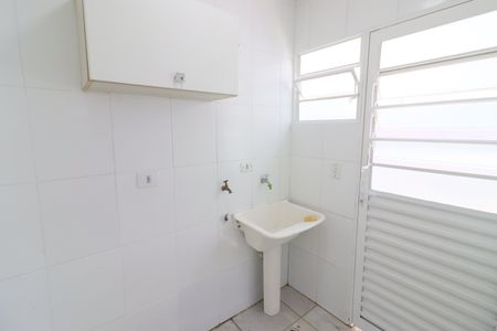 Casa para alugar com 49m², 1 quarto e 1 vagaÁrea de Serviço