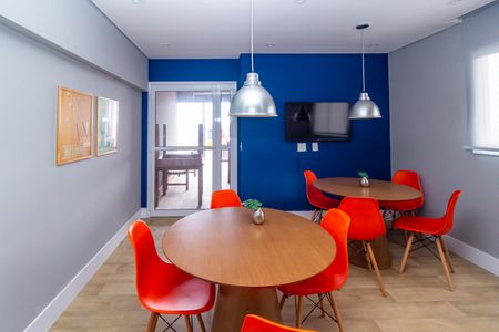 Apartamento para alugar com 34m², 2 quartos e sem vagaÁrea comum - Salão de festas