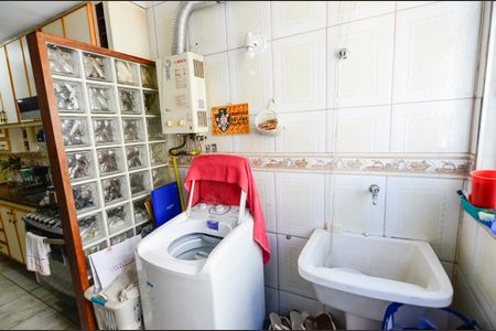 Apartamento à venda com 70m², 2 quartos e 1 vaga Apartamento à venda com 70m², 2 quartos e 1 vagaÁrea de Serviço