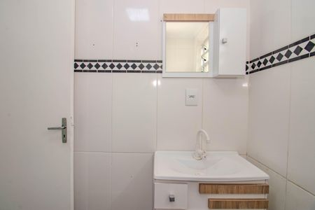 Banheiro de apartamento à venda com 1 quarto, 50m² em Jardim Dona Leopoldina, Porto Alegre