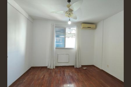 Apartamento à venda com 188m², 2 quartos e 2 vagasQuarto