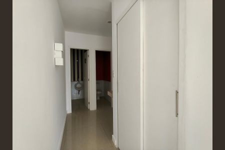 Apartamento à venda com 188m², 2 quartos e 2 vagasBanheiro