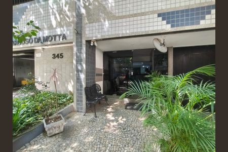 Apartamento à venda com 188m², 2 quartos e 2 vagasFachada e portaria