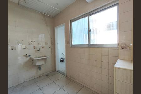 Apartamento à venda com 188m², 2 quartos e 2 vagasÁrea de Serviço