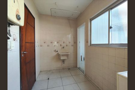 Apartamento à venda com 188m², 2 quartos e 2 vagasÁrea de Serviço