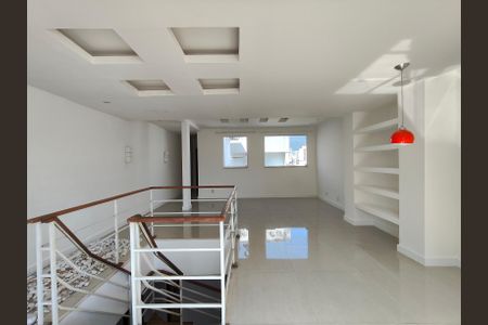 Apartamento à venda com 188m², 2 quartos e 2 vagasSala de TV