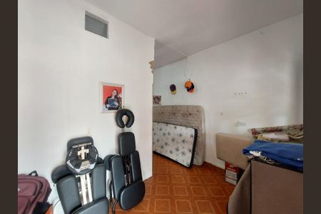 Sala de casa para alugar com 1 quarto, 73m² em Vila Romano, São Paulo