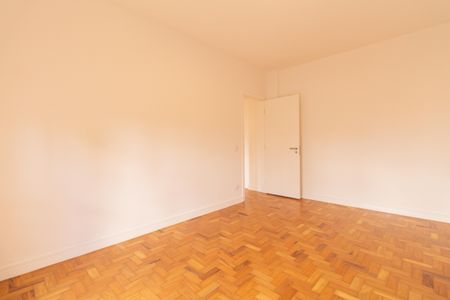 Apartamento à venda com 137m², 3 quartos e 1 vagaQuarto 2