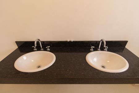 Apartamento à venda com 137m², 3 quartos e 1 vagaBanheiro