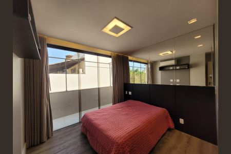 Apartamento à venda com 220m², 3 quartos e 3 vagas