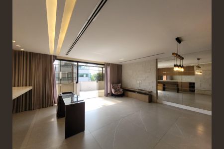 Apartamento à venda com 220m², 3 quartos e 3 vagas