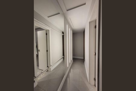 Apartamento à venda com 220m², 3 quartos e 3 vagas