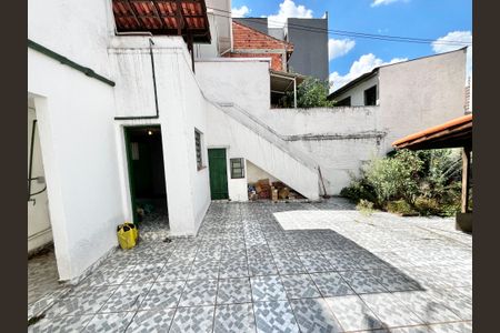 Casa à venda com 150m², 4 quartos e 4 vagasQuintal
