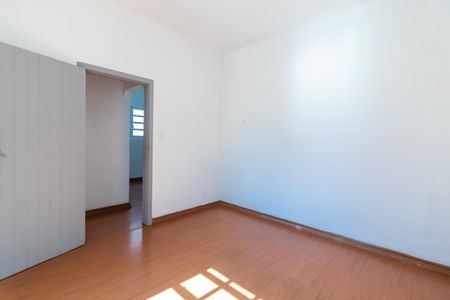 Casa à venda com 150m², 4 quartos e 4 vagasQuarto 2