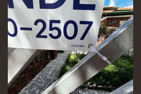 Casa à venda com 150m², 4 quartos e 4 vagasFachada/Placa