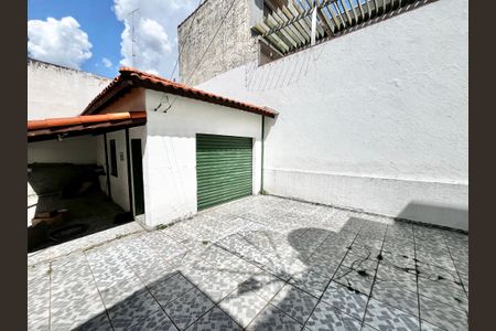 Casa à venda com 150m², 4 quartos e 4 vagasQuintal