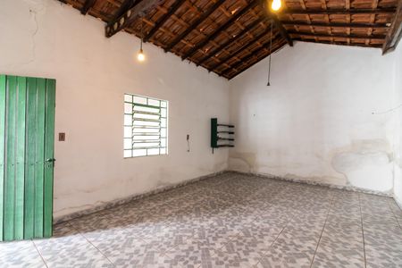 Casa à venda com 150m², 4 quartos e 4 vagasGaragem