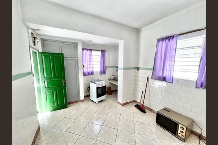 Casa à venda com 150m², 4 quartos e 4 vagasCozinha