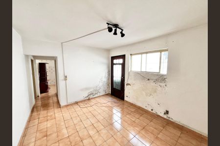 Casa à venda com 150m², 4 quartos e 4 vagasSala 2
