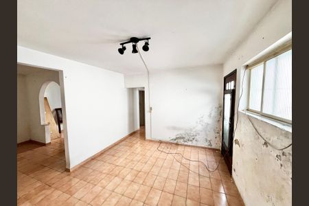 Casa à venda com 150m², 4 quartos e 4 vagasSala 2