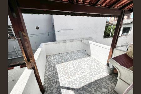 Casa à venda com 150m², 4 quartos e 4 vagasLavanderia