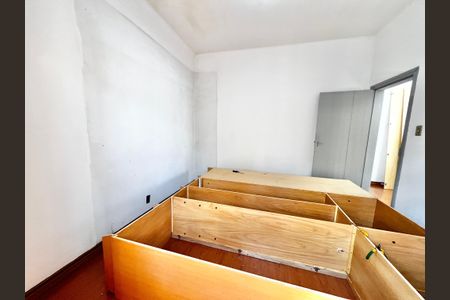 Casa à venda com 150m², 4 quartos e 4 vagasQuarto 2