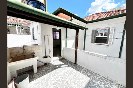 Casa à venda com 150m², 4 quartos e 4 vagasLavanderia