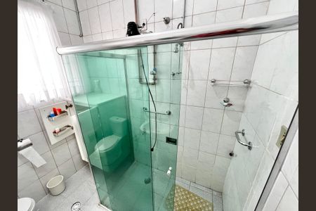 Casa à venda com 150m², 4 quartos e 4 vagasBanheiro