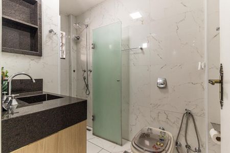 Apartamento para alugar com 63m², 2 quartos e sem vaga Apartamento para alugar com 63m², 2 quartos e sem vagaBanheiro