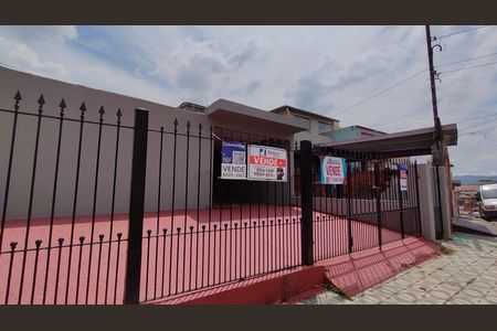 Casa à venda com 264m², 7 quartos e 2 vagas Casa à venda com 264m², 7 quartos e 2 vagasPlaca