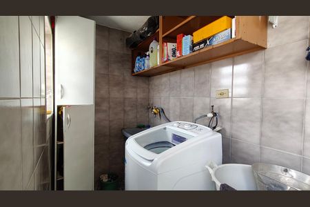 Casa à venda com 264m², 7 quartos e 2 vagas Casa à venda com 264m², 7 quartos e 2 vagasÁrea de Serviço