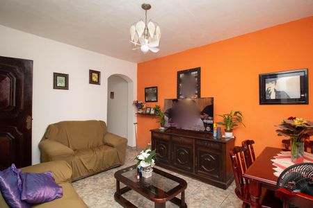 Sala de casa à venda com 6 quartos, 265m² em Vila Bancaria Munhoz, São Paulo