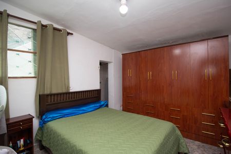 Casa à venda com 265m², 6 quartos e 2 vagasQuarto 2 - Suíte