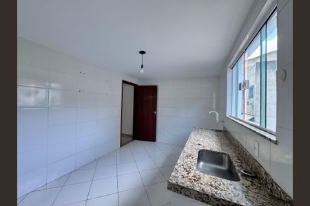 Casa de condomínio para alugar com 320m², 4 quartos e 2 vagasCozinha e Área de Serviço