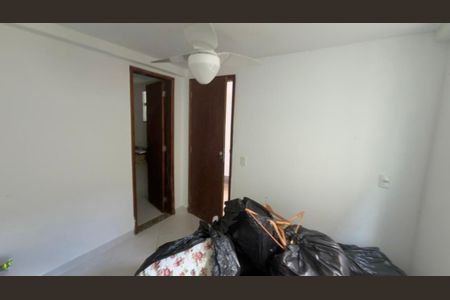 Casa de condomínio para alugar com 320m², 4 quartos e 2 vagasÁrea de Serviço 