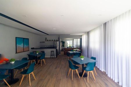 Apartamento para alugar com 39m², 2 quartos e 1 vaga Apartamento para alugar com 39m², 2 quartos e 1 vagaÁrea comum - Salão de festas