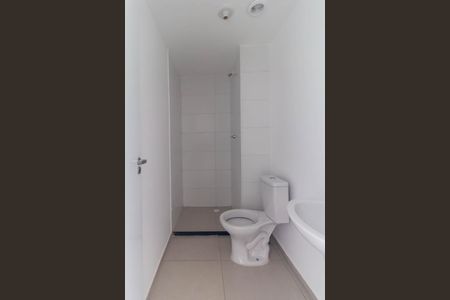 Apartamento para alugar com 39m², 2 quartos e 1 vaga Apartamento para alugar com 39m², 2 quartos e 1 vagaBanheiro