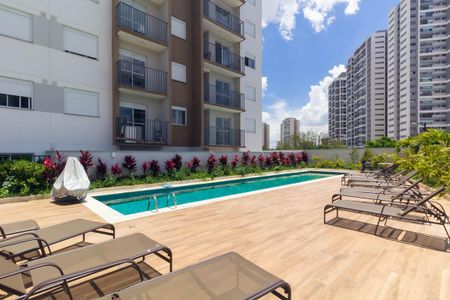 Apartamento para alugar com 39m², 2 quartos e 1 vaga Apartamento para alugar com 39m², 2 quartos e 1 vagaÁrea comum - Piscina