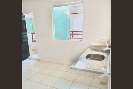 Kitnet/Studio para alugar com 1 quarto, 30m² em São Paulo, Belo Horizonte