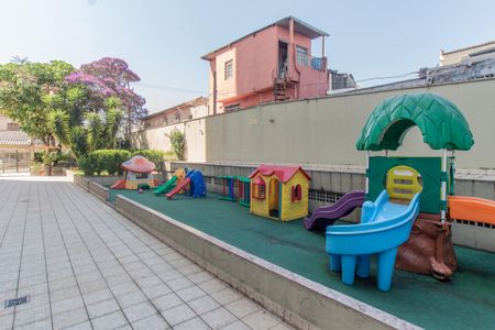 Apartamento à venda com 76m², 3 quartos e 1 vaga Apartamento à venda com 76m², 3 quartos e 1 vagaÁrea comum - Playground
