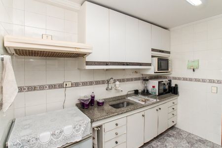 Apartamento à venda com 76m², 3 quartos e 1 vaga Apartamento à venda com 76m², 3 quartos e 1 vagaCozinha e Área de Serviço