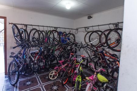 Apartamento à venda com 76m², 3 quartos e 1 vaga Apartamento à venda com 76m², 3 quartos e 1 vagaBicicletário