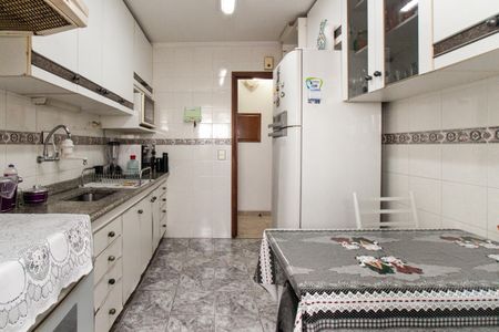 Apartamento à venda com 76m², 3 quartos e 1 vaga Apartamento à venda com 76m², 3 quartos e 1 vagaCozinha e Área de Serviço