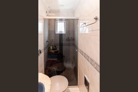 Apartamento à venda com 76m², 3 quartos e 1 vaga Apartamento à venda com 76m², 3 quartos e 1 vagaBanheiro da Suíte