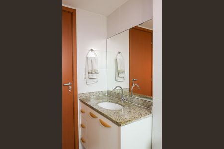 Apartamento para alugar com 72m², 3 quartos e 1 vagaBanheiro do Quarto Suíte