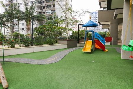 Apartamento para alugar com 72m², 3 quartos e 1 vagaÁrea comum - Playground