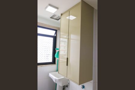 Apartamento para alugar com 72m², 3 quartos e 1 vagaÁrea de Serviço